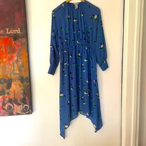 H&M woman’s asymmetrical dress.